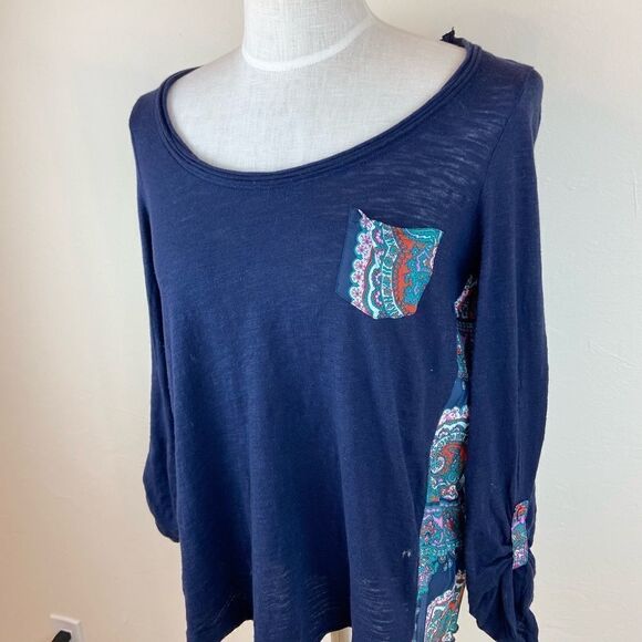 Anthropologie Paper Locket Accordian Long-Sleeve Tee - Picture 3 of 7